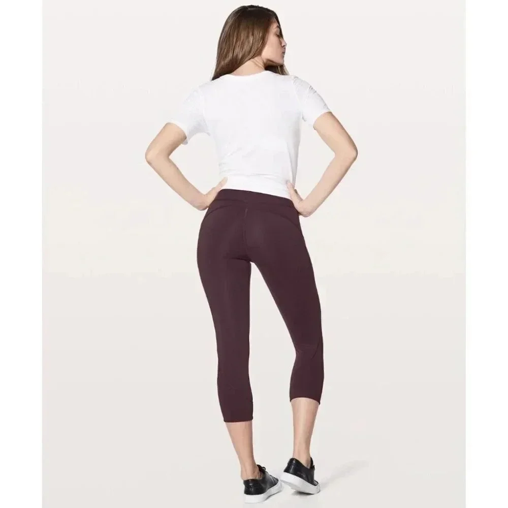 LULULEMON | IN MOVEMENT CROP EVERLUX 19